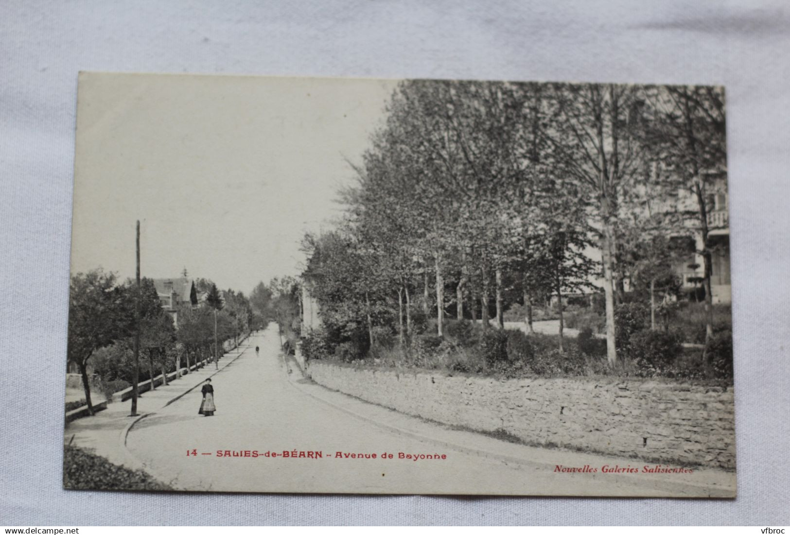 Salies de Bearn, avenue de Bayonne, Pyrénées Atlantiques 64