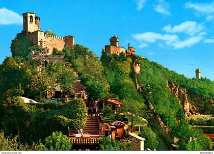 SAINT-MARIN. Carte postale écrite.