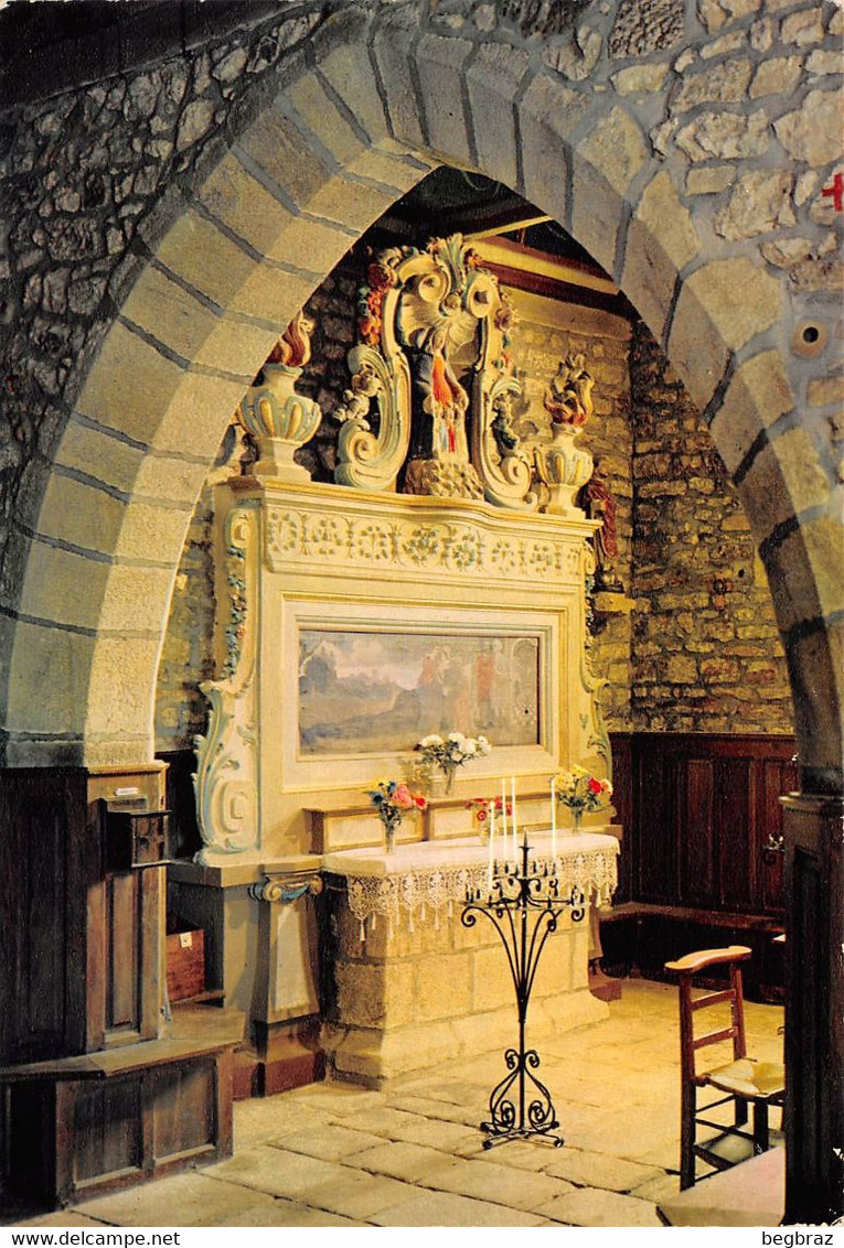 SAUTRON   CHAPELLE  INTERIEUR