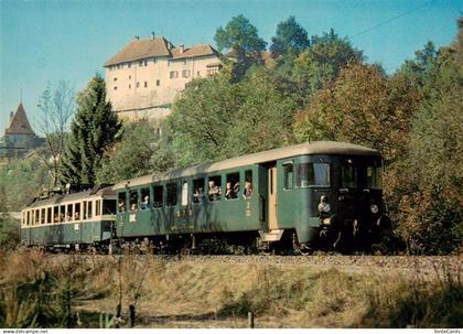 13901407 Laupen BE Pendelzug der Sensetalbahn Schloss Laupen