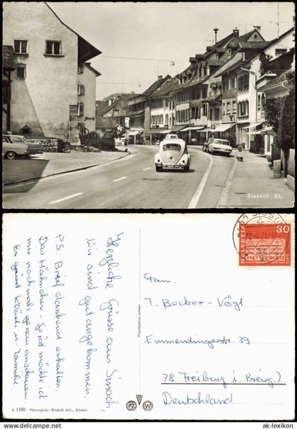 Sissach Strassen-Ansicht mit Autos u.a. Volkswagen VW Käfer 1971