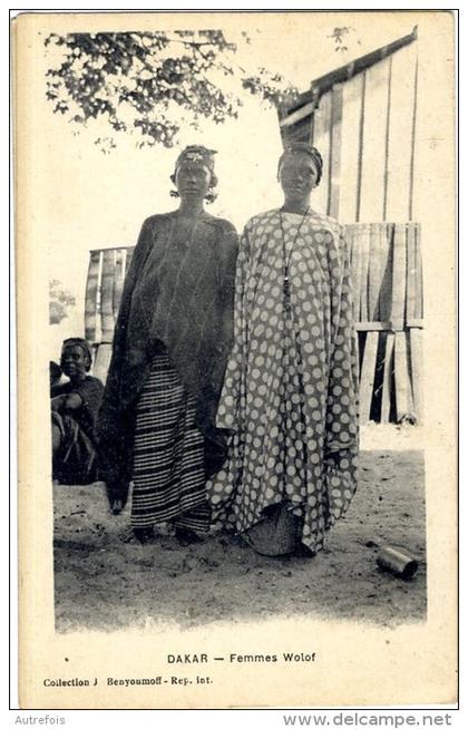 AFRIQUE SENEGAL DAKAR FEMMES WOLOF