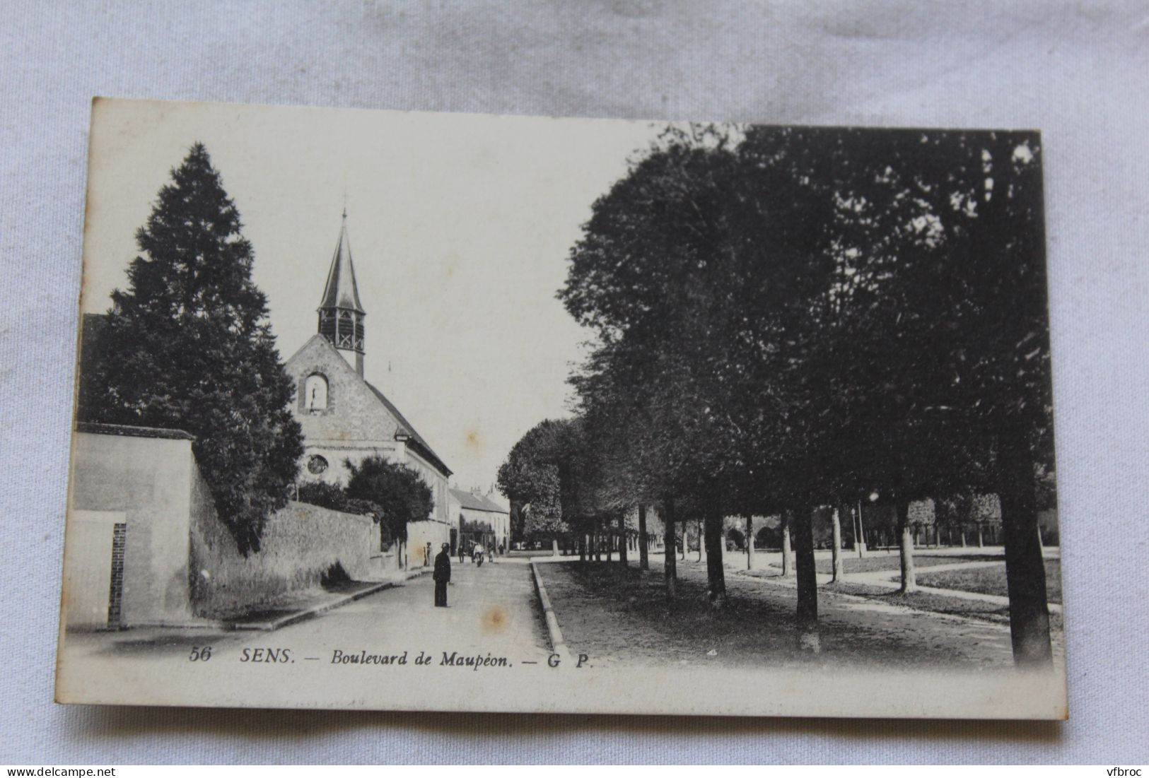 Sens, boulevard de Maupéon, Yonne 89