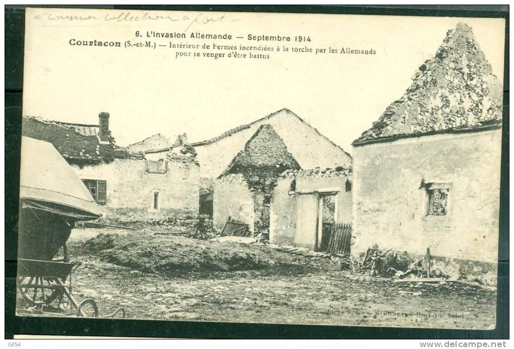 septembre 1914 - Courtacon après l'incendie - interieur  des fermes incendiées par les allemands  - su63