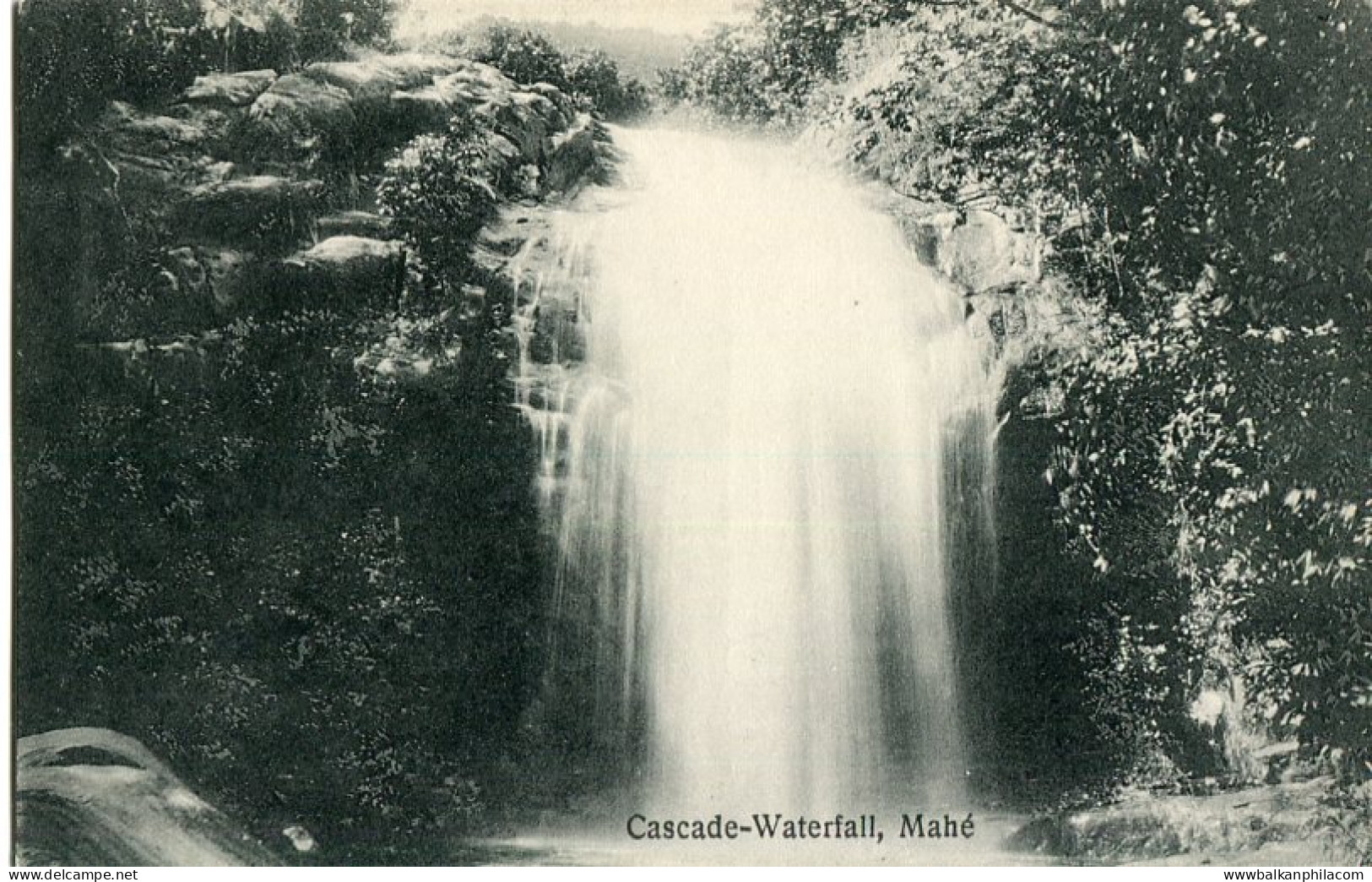 Seychelles Cascade Waterfall photo Ohashi