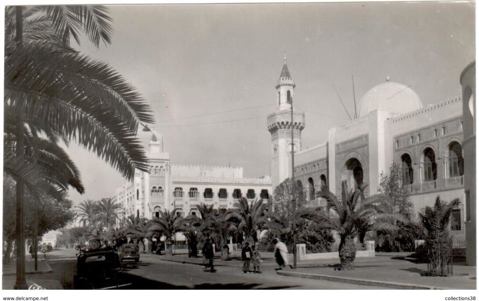 Sfax - Ensemble de 9 photos originales de Combier à Macon (4 format cpa, 2 format cpm et 3 format 11cm x 16cm)