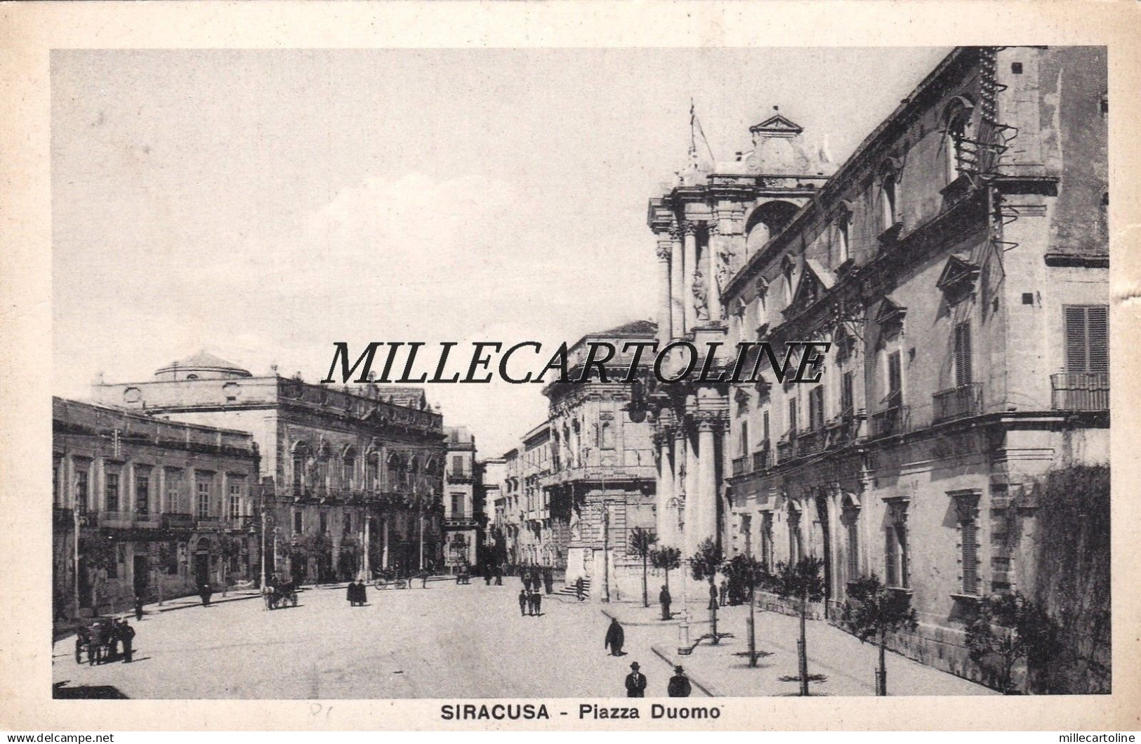 SIRACUSA: Piazza Duomo