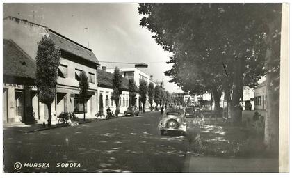 SLOVENIE - MURSKA SOBOTA - PHOTOGRAPHIE - Rue du village - AUTOMOBILE