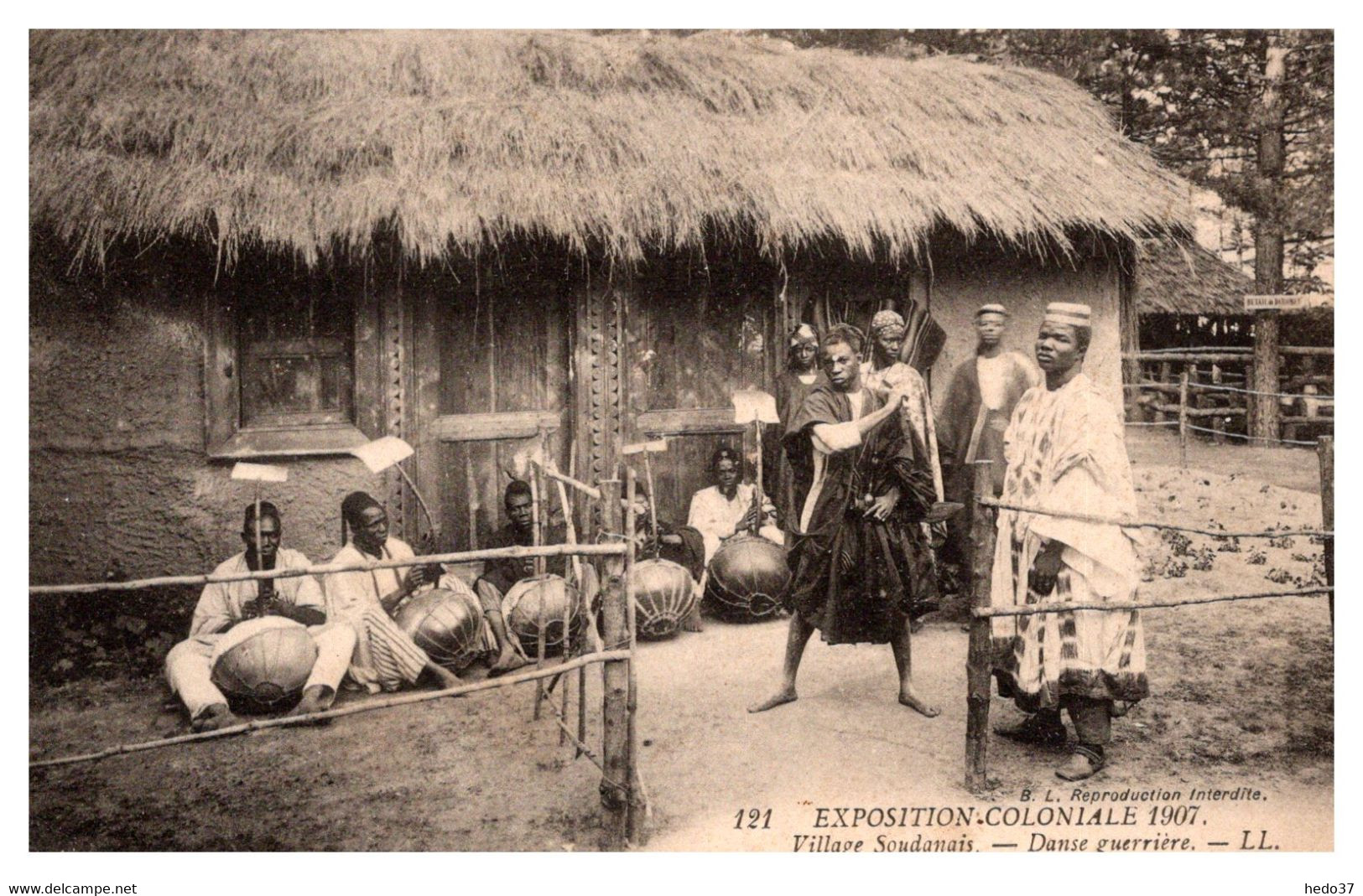 Soudan - Village - Exposition coloniale 1907