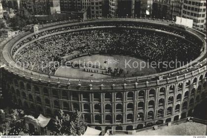 71951105 Valencia Valenciana Plaza de torros en dia de corrida Valencia Valencia