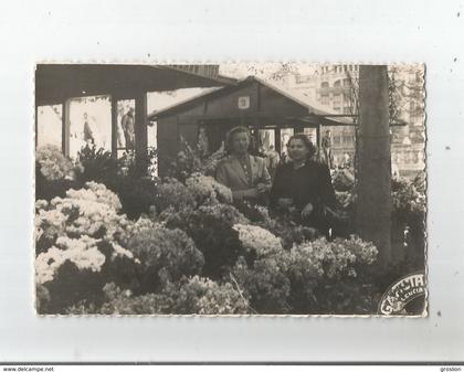 VALENCIA MERCADO (VALENCE  PHOTO AVEC MARCHE ET FLEURS)