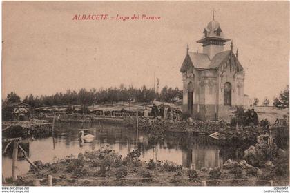 ALBACETE - LAGO DEL PARQUE