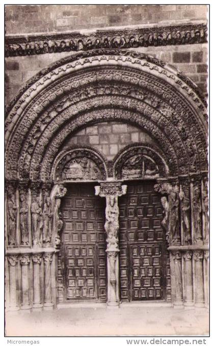 ÁVILA - Puerta de San Vicente