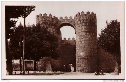 ÁVILA - Puerta de San Vicente