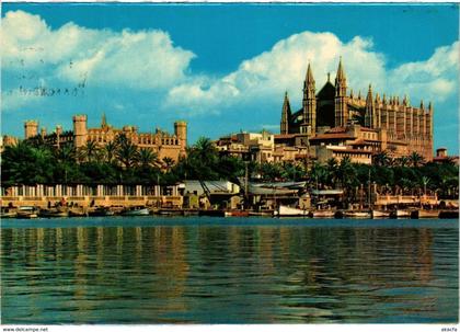 CPA Espagne-Mallorca-Palma-La Catedral y La Lonja (322973)