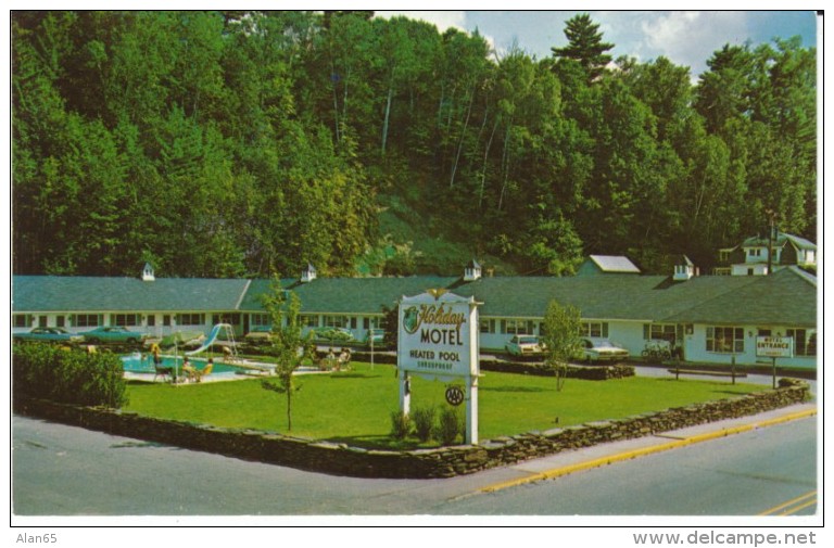 St. Johnsbury VT Vermont, Holiday Motel, Lodging, Auto, c1960s Vintage Postcard