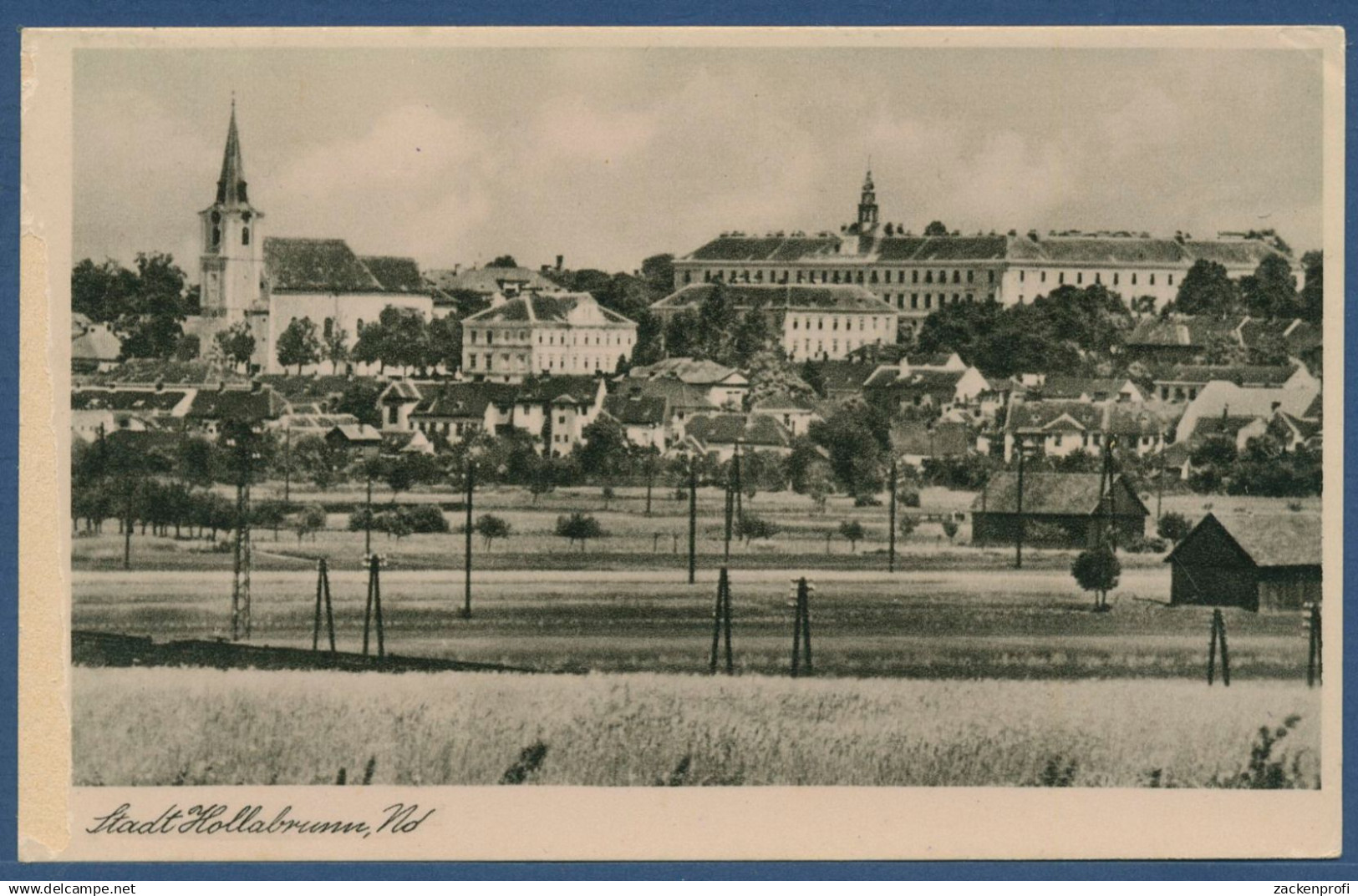 Stadt Hollabrunn Niederösterreich, gelaufen 1942, Mängel (AK4934)