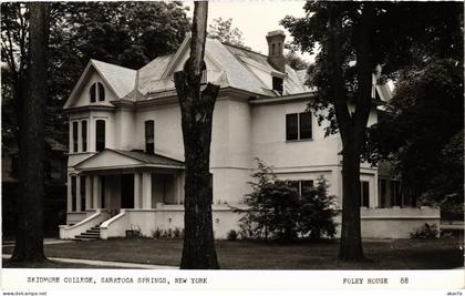 PC US, NY, SARATOGA SPRINGS, SKIDMORE COL, Vintage REAL PHOTO Postcard (b49540)