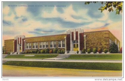 De Queen AR Arkansas, Central Grade School Building, c1930s/40s Vintage Linen Postcard