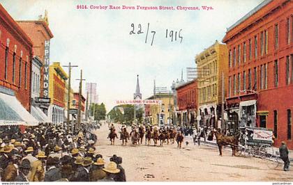 CHEYENNE (WY) Cowboy Race down Ferguson Street