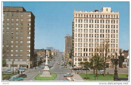 Columbia SC South Carolina, Main Street Scene, c1950s Vintage Postcard