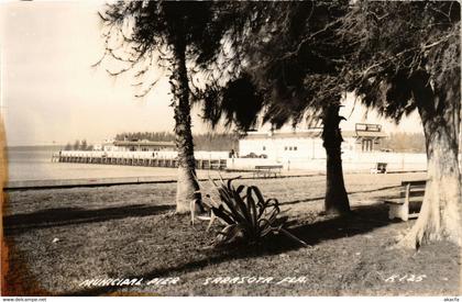 PC CPA US, FL, SARASOTA, MUNICIPAL PIER, VINTAGE REAL PHOTO POSTCARD (b6864)