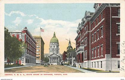 Etats-Unis - TOPEKA - Central Y.M.C.A. State House in Distance