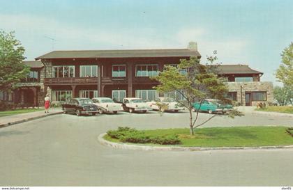 Wheeling West Virginia, Wilson Lodge, Oglebay Park, Autos, c1950s Vintage Postcard