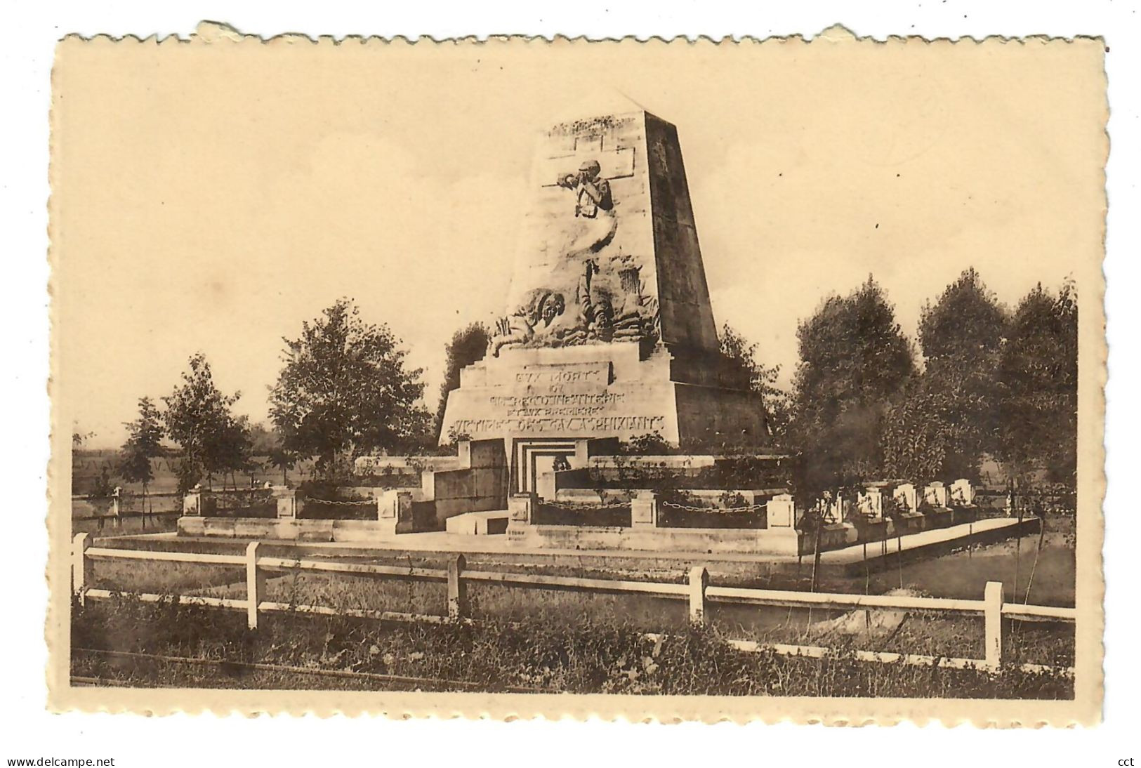 Steenstraete  Steenstrate  Bikschote  Langemark-Poelkapelle   Monument aux Morts du 418me Régiment d'Infanterie