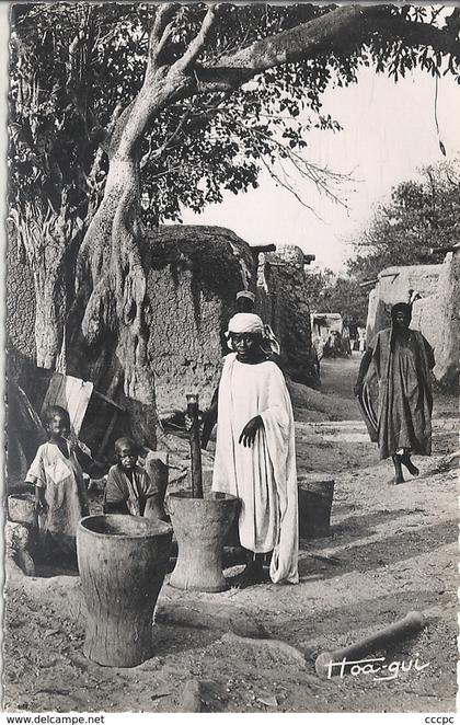 CPSM Soudan scène de vie dans un village