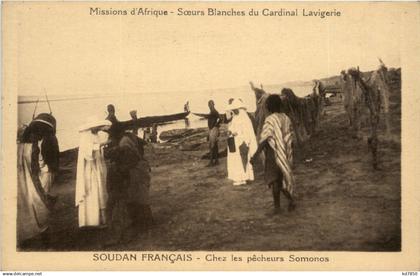 Soudan - Chez les pecheurs Somonos