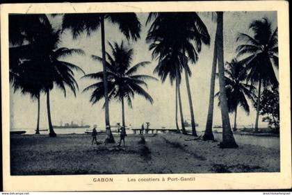 CPA Port Gentil Gabun, Les cocotiers à Port Gentil