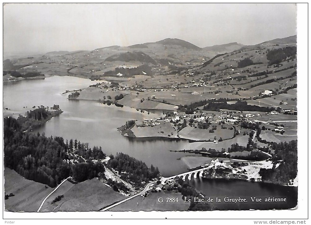 SUISSE - Le Lac de la Gruyère - Vue aérienne