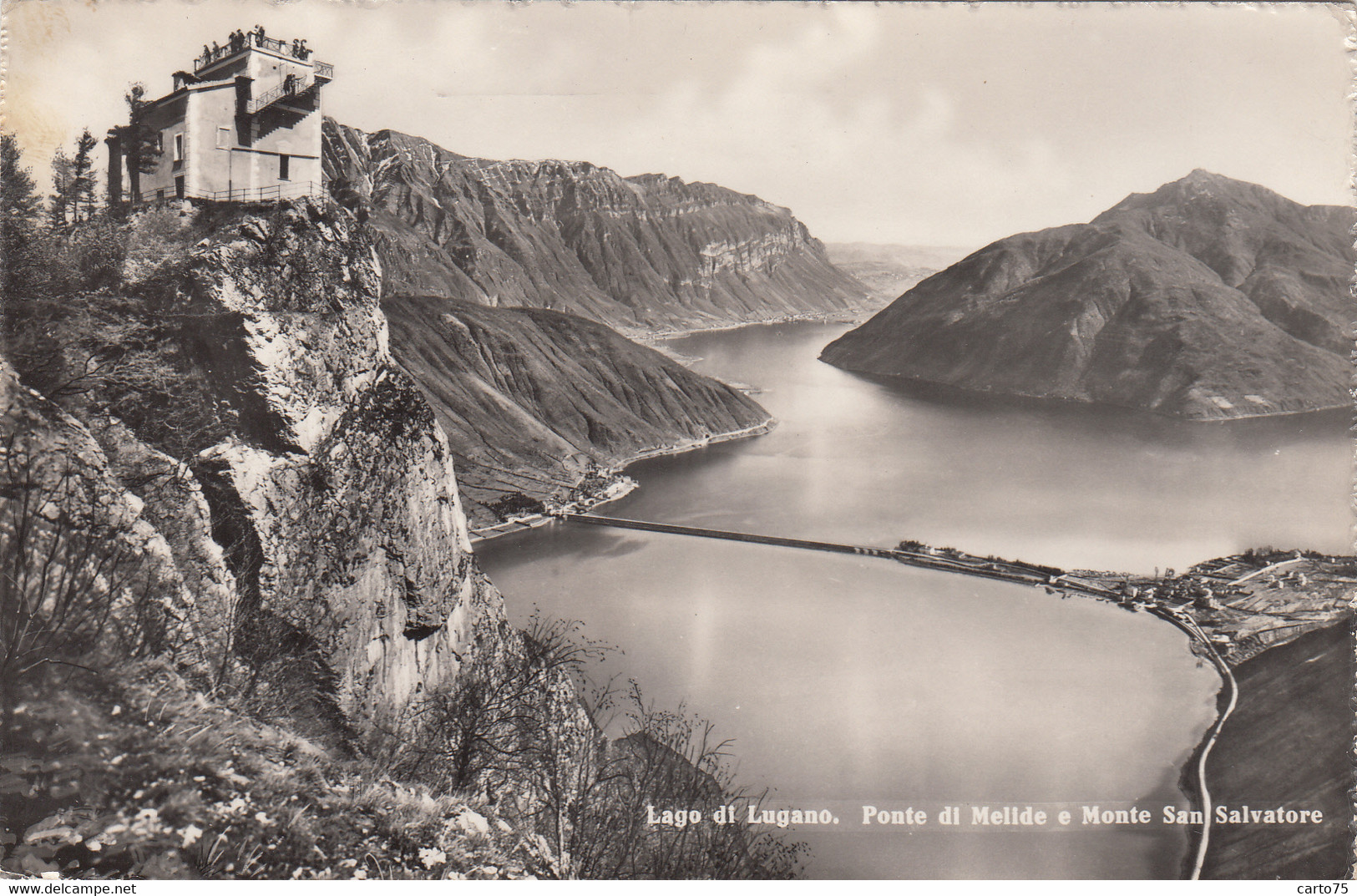 Suisse -  Le pont-digue de Melide - Lac de Lugano - Ponte di Melide