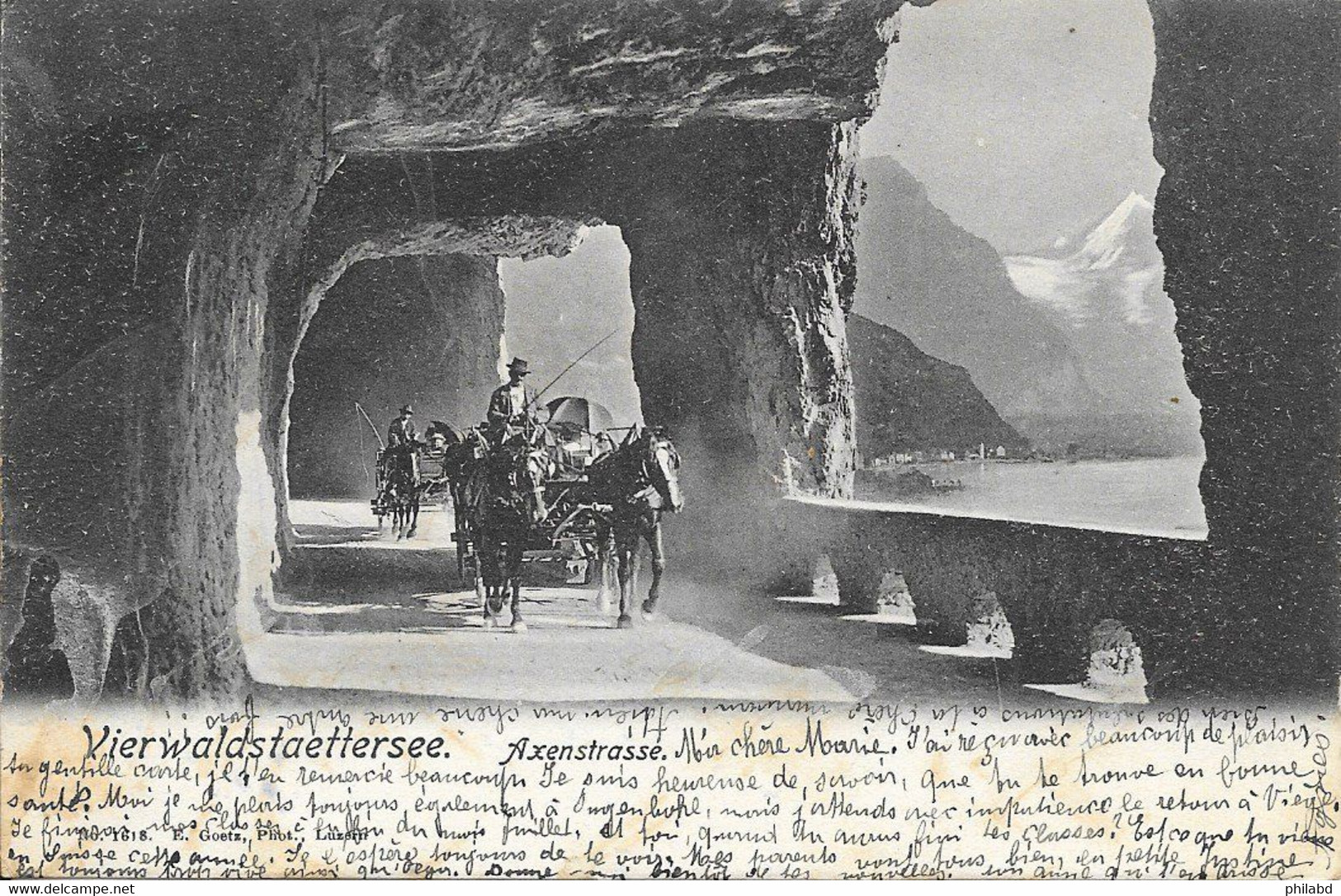 Suisse Schwytz (Schwyz) - Vierwaldstaettersee (Lac des Quatre-Cantons) - Axenstrasse calèche cheval 1904-05-24 animée TB