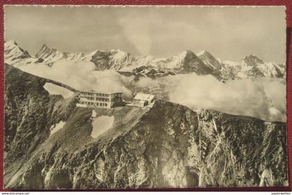 Schwanden bei Brienz (BE)  -  Fliegeraufnahme Brienzer Rothorn 7700 Ft.