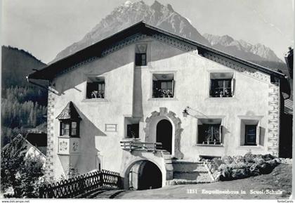 10573376 Scuol Scuol Engadinerhaus x