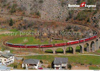 12783191 Rhaetische Bahn Bernina-Express Kehrviadukt Brusio Eisenbahn