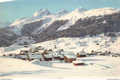 SUISSE - Brigels - Chalets enneigés - Montagnes  - Cartes Postales