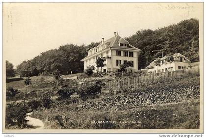 VAUMARCUS - Canton de Neuchatel - VILLA La Rochelle