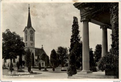 Langenthal - Kirche vom Friedhof