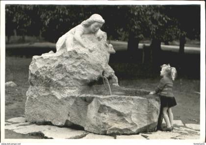 10550484 Maienfeld Maienfeld Brunnen x 1950