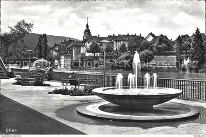 12586005 Olten Springbrunnen Stadtansicht Olten