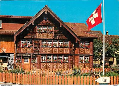 Suisse - AI Appenzell Rhodes-Intérieures - Appenzell - Bemaltes Haus des Glockensattlers - Hampi Fâssier, Engelgasse - C