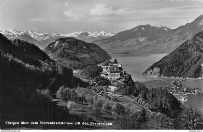 SUISSE FUERIGEN FUERIGEN SUR LE LAC DES QUATRE CANTONS