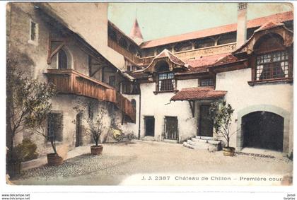 POSTAL   VEYTAUX  -SUIZA  - CASTILLO DE CHILLON-PRIMER PATIO  ( CHÂTEAU DE CHILLON-PREMIÉRE COUR )