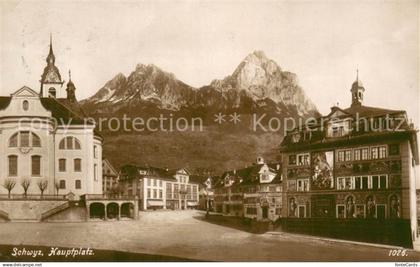 13710129 Schwyz SZ Hauptplatz