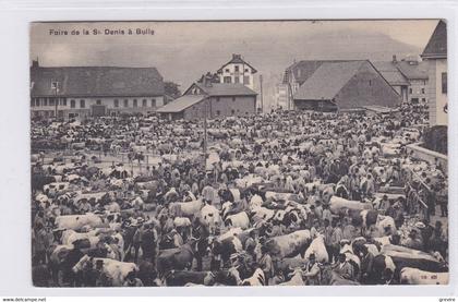 Bulle - La Foire de la St. Denis, très animée. Anciennes fermes, imprimerie