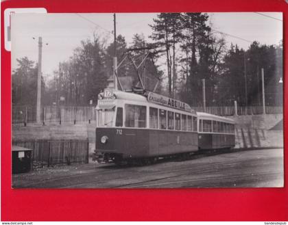 SUISSE  GENEVE Carte photo format CPA cliché Schnabel  tramway Carouge publicité encaustique ABEILLE 1951