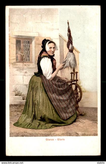 SUISSE - GLARIS - FEMME EN COSTUME